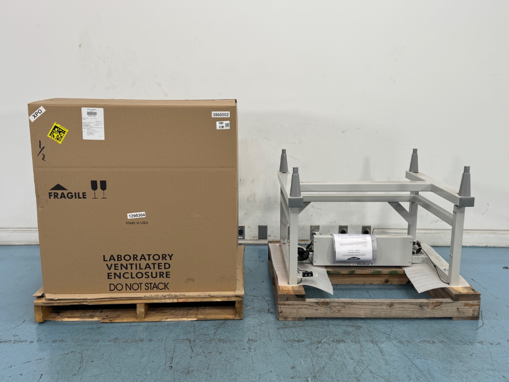 Image of Fisherbrand PCR Workstation
